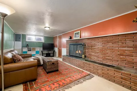 113 Terry Ln, Monaca, PA 15061 photo 15