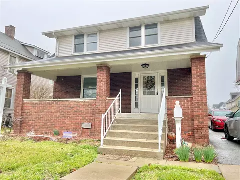 411 E Hillcrest Ave, New Castle, PA 16105