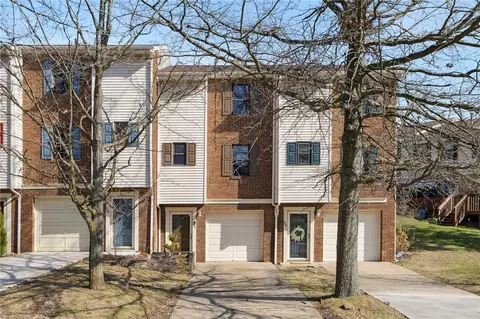 102 Stoney Creek Ct, Seven Fields, PA 16046