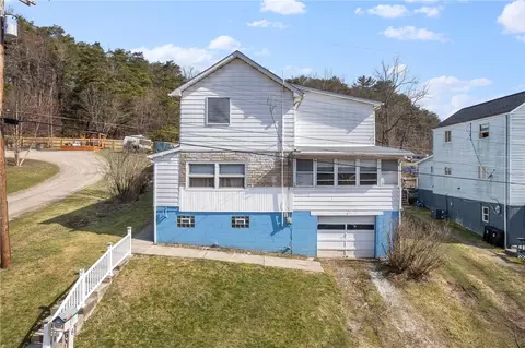 6 Hubbard Rd, Burgettstown, PA 15021