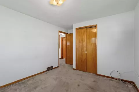 Bedroom - 1716 8th St, Irwin, PA 15642 photo 4 of 4