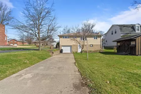 Exterior - 1716 8th St, Irwin, PA 15642 photo 7 of 9