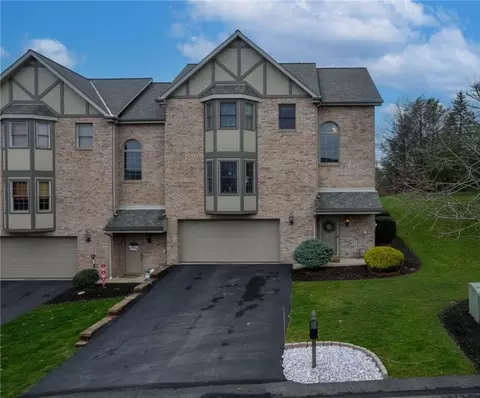 601 Brandon Way, Coraopolis, PA 15108