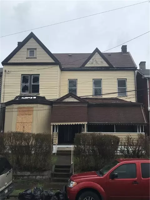 6621 Tennis St, Pittsburgh, PA 15206