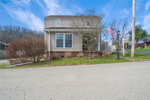 627 N 8th St, Greensburg, PA 15601