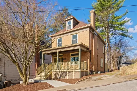 427 Dickson Ave, Pittsburgh, PA 15202