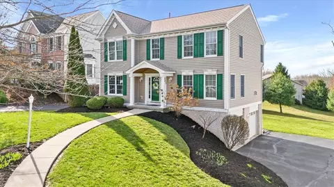 1003 Fieldstone Dr, Canonsburg, PA 15317