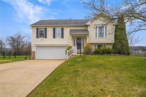 8541 Singletree Ct, Irwin, PA 15642