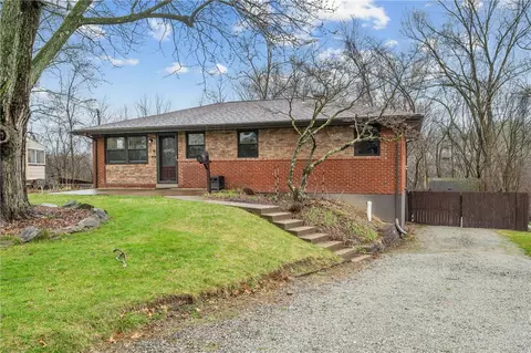 551 Sunnyfield Dr, Monroeville, PA 15146