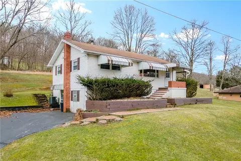 120 Kusch Rd, Scenery Hill, PA 15360