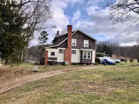 1329 Lovi Rd, Freedom, PA 15042