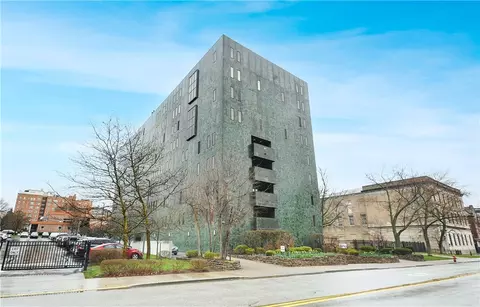540 N Neville St #805, Pittsburgh, PA 15213
