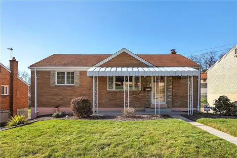 2054 Noblestown Rd, Pittsburgh, PA 15205