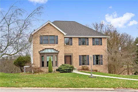 482 Woodland Rd, Pittsburgh, PA 15237