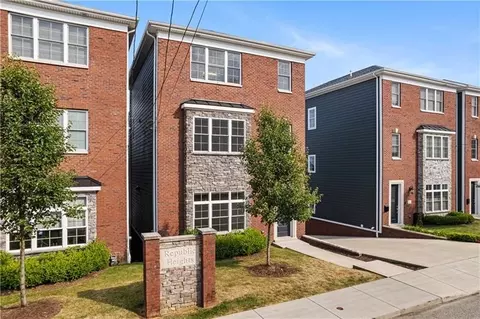 223 Republic St, Pittsburgh, PA 15211
