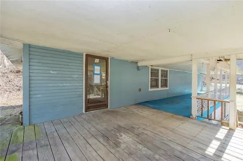 Exterior - 304 Baker Rd, Vandergrift, PA 15690 photo 4 of 6