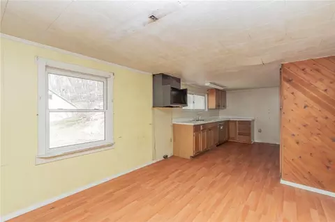 Living - 304 Baker Rd, Vandergrift, PA 15690 photo 1 of 1