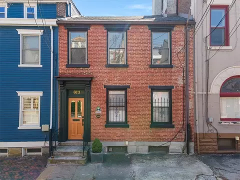 613 Avery St, Pittsburgh, PA 15212