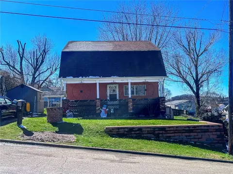122 East St, Derry, PA 15627
