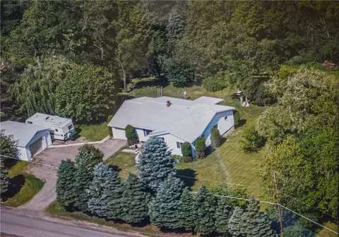 1320 Ridge Rd, Vandergrift, PA 15690 photo 11