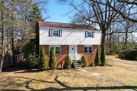 131 White Oak Dr, Butler, PA 16001
