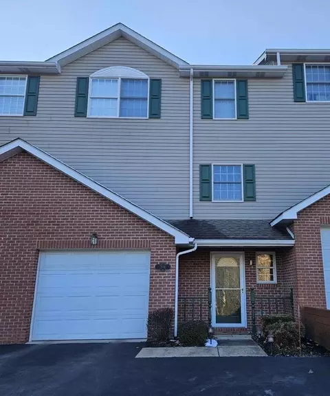 304 Acre Ave, Butler, PA 16001