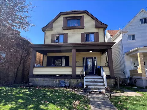 1375 5th Ave, New Kensington, PA 15068