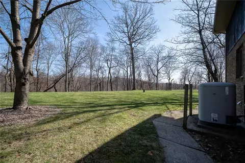 Exterior - 52 Dovercrest Rd, Eighty Four, PA 15330 photo 6 of 14