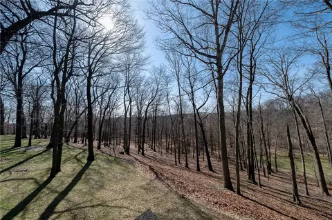 Exterior - 52 Dovercrest Rd, Eighty Four, PA 15330 photo 13 of 14