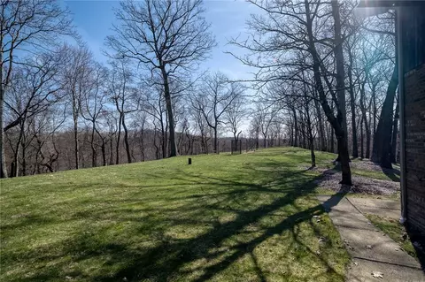 Exterior - 52 Dovercrest Rd, Eighty Four, PA 15330 photo 10 of 14