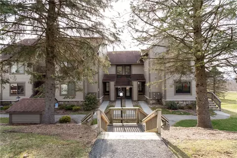 Y10 Sunridge Drive, Champion, PA 15622