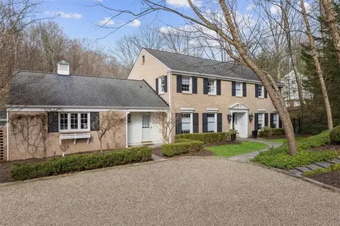 205 Highland Rd, Pittsburgh, PA 15238
