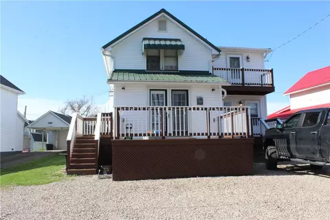195 Adelaide Ave, Bobtown, PA 15315