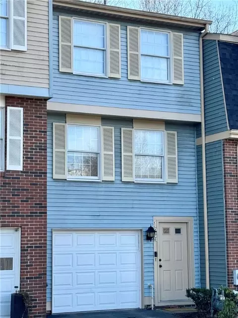 124 Shadowlawn Dr, Pittsburgh, PA 15236
