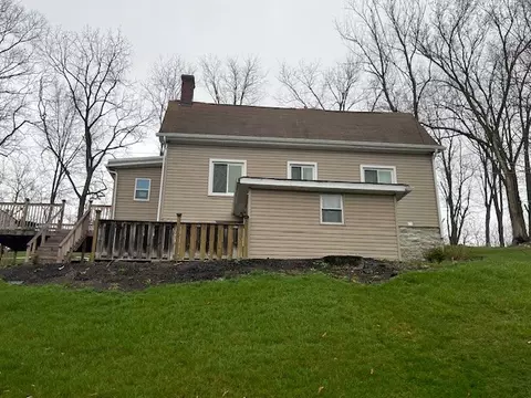 3734 Millers Run Rd, Mcdonald, PA 15057