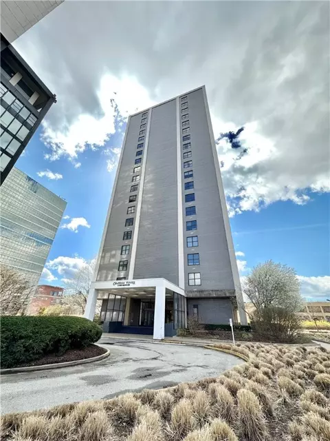 112 Washington Pl #7C, Pittsburgh, PA 15219