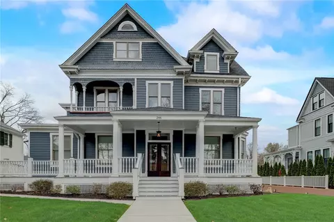 246 Broad #5, Sewickley, PA 15143