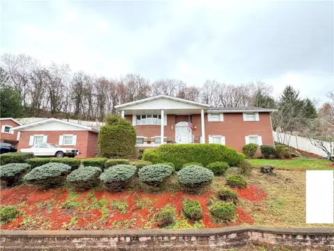 923 Zimmerman St, Jeannette, PA 15644