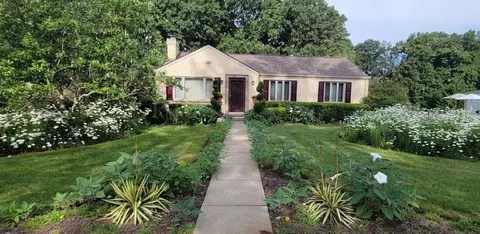 119 Mayer Dr, Pittsburgh, PA 15237