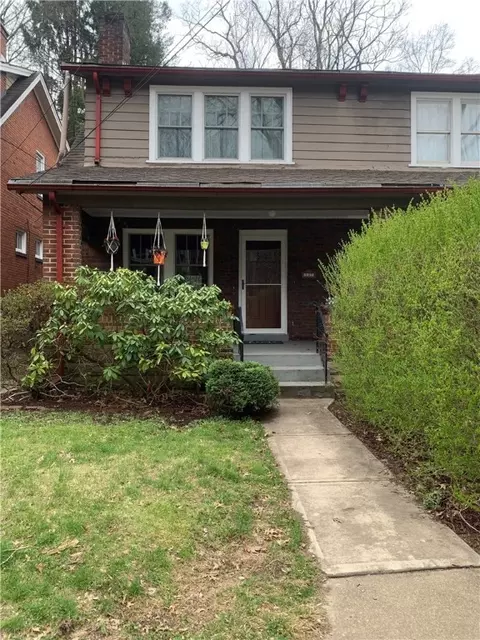 137 Race St, Pittsburgh, PA 15218