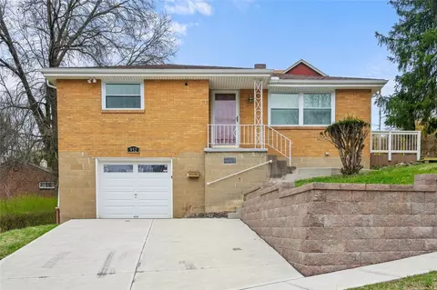 952 Walbridge St, Pittsburgh, PA 15220
