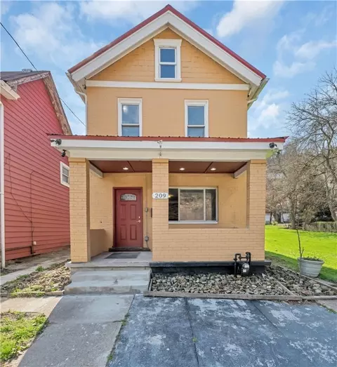 209 Brown Ave, Turtle Creek, PA 15145