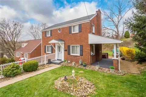 133 Glenburn Dr, Pittsburgh, PA 15236