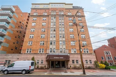 144 N Dithridge St #503, Pittsburgh, PA 15213