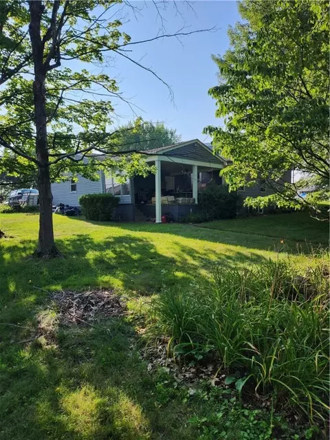 1633 Jack Dr, Irwin, PA 15642 photo 8