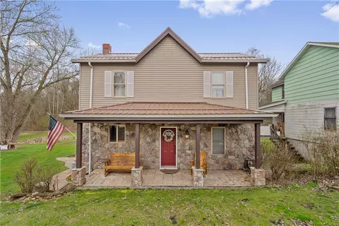 904 Unity St, Latrobe, PA 15650