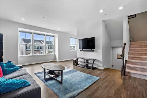 327 Helenium Dr, Mars, PA 16046 photo 12