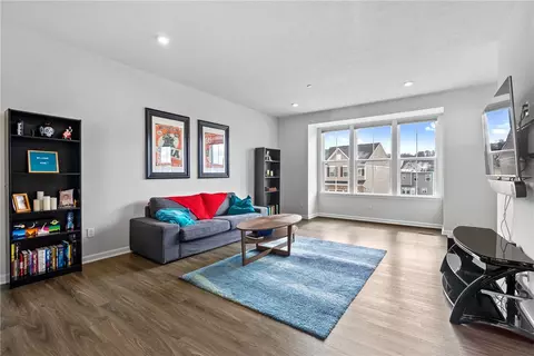 327 Helenium Dr, Mars, PA 16046 photo 4