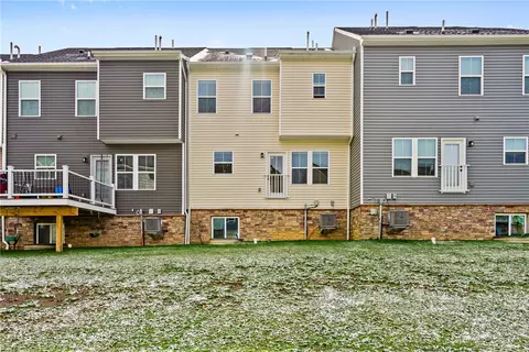 327 Helenium Dr, Mars, PA 16046 photo 33