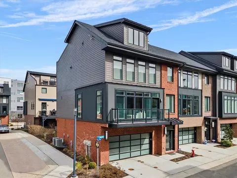 6457 Danielle St, Pittsburgh, PA 15206